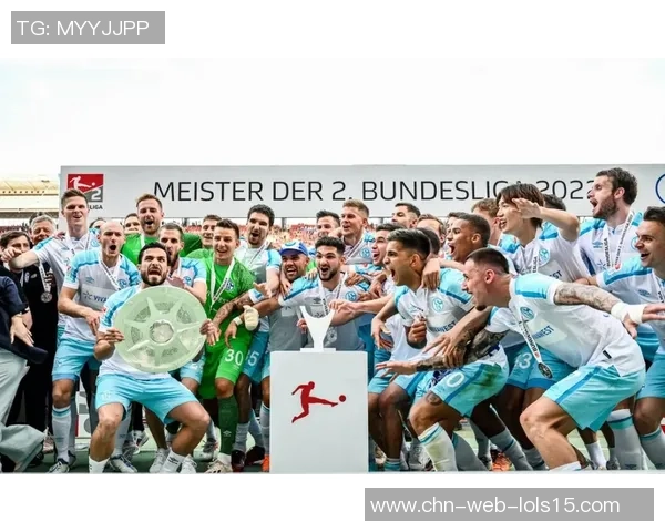 不莱梅与沙克尔激战正酣谁能在德甲赛场上笑到最后